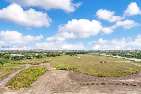 Condo in Sunrise, Florida, 2 bedrooms  № 1928722 - photo 20