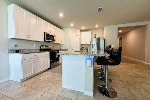 House in Plant City, Florida 4 bedrooms, 181.81 sq.m. № 1780948 - photo 19