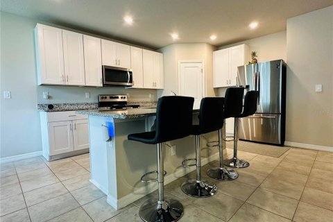 House in Plant City, Florida 4 bedrooms, 181.81 sq.m. № 1780948 - photo 16
