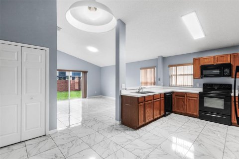 Купить виллу или дом в Орландо, Флорида 11 комнат, 183.48м2, № 2355019 - фото 18