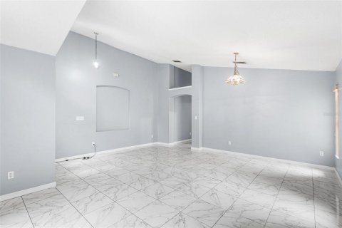 Купить виллу или дом в Орландо, Флорида 11 комнат, 183.48м2, № 2355019 - фото 8