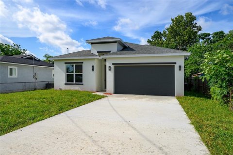 House in Orlando, Florida 4 bedrooms, 164.25 sq.m. № 1826972 - photo 2