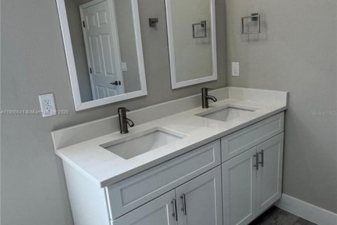 Casa en venta en Sebring, Florida, 3 dormitorios № 1953007 - foto 21