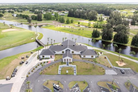 Casa en venta en Sebring, Florida, 3 dormitorios № 1953007 - foto 28