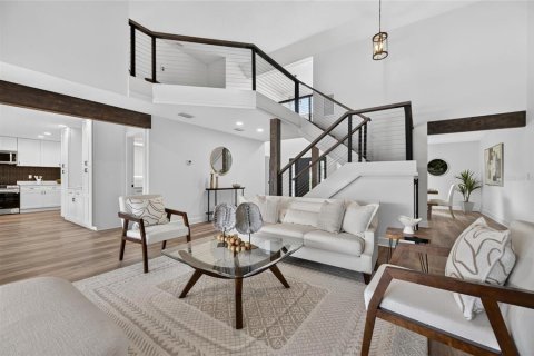 Casa en venta en Brandon, Florida, 4 dormitorios, 285.77 m2 № 2351625 - foto 13