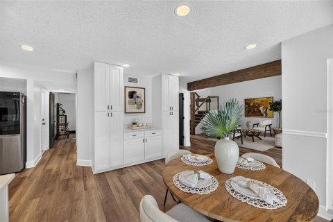 Casa en venta en Brandon, Florida, 4 dormitorios, 285.77 m2 № 2351625 - foto 21