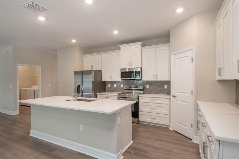 Casa en venta en Inverness, Florida, 4 dormitorios, 193.33 m2 № 1799832 - foto 17