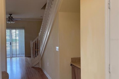 Touwnhouse à louer à Gainesville, Floride: 2 chambres, 118.45 m2 № 1901152 - photo 2
