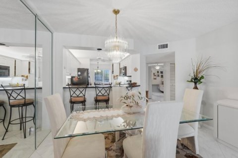 Купить кондоминиум в Тамарак, Флорида 3 комнаты, 112.88м2, № 2261540 - фото 9