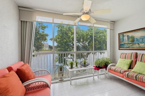 Купить кондоминиум в Тамарак, Флорида 3 комнаты, 112.88м2, № 2261540 - фото 14