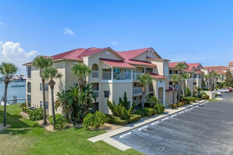 Condo in New Smyrna Beach, Florida, 2 bedrooms  № 1870522 - photo 26
