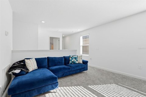 House in Orlando, Florida 4 bedrooms, 228.54 sq.m. № 2218275 - photo 30