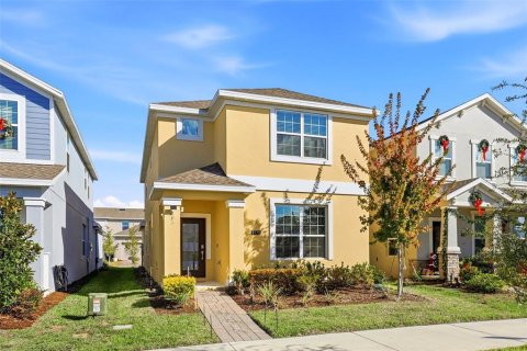 House in Orlando, Florida 4 bedrooms, 228.54 sq.m. № 2218275 - photo 11