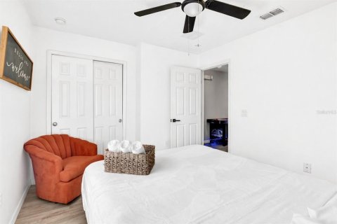 Townhouse in Kissimmee, Florida 3 bedrooms, 124.21 sq.m. № 2216063 - photo 18