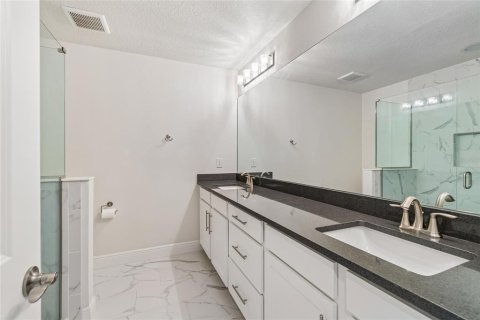 Adosado en venta en Oldsmar, Florida, 3 dormitorios, 175.4 m2 № 2195835 - foto 12