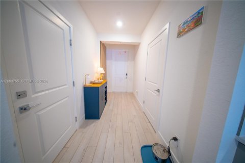 Купить таунхаус в Пемброк-Пайнс, Флорида 3 спальни, 190.36м2, № 2068194 - фото 12