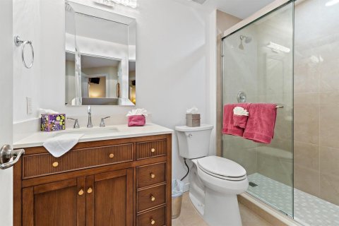Condo in Palm Beach Gardens, Florida, 3 bedrooms  № 2352611 - photo 14
