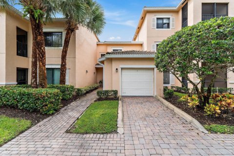 Condo in Palm Beach Gardens, Florida, 3 bedrooms  № 2352611 - photo 7