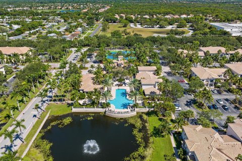Condo in Palm Beach Gardens, Florida, 3 bedrooms  № 2352611 - photo 2