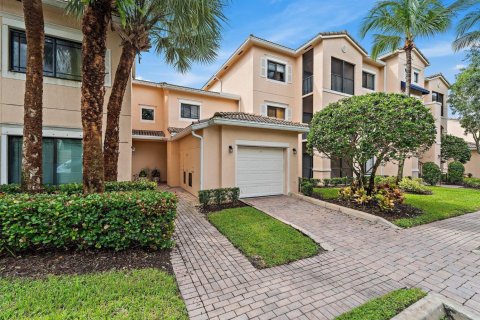 Condo in Palm Beach Gardens, Florida, 3 bedrooms  № 2352611 - photo 6