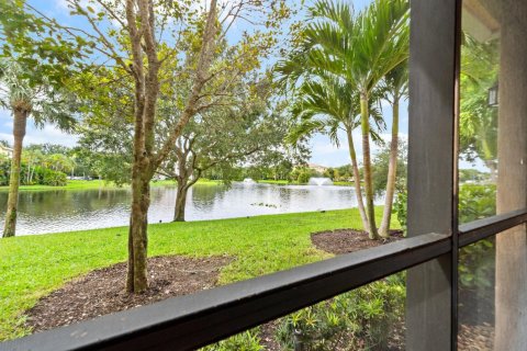 Condo in Palm Beach Gardens, Florida, 3 bedrooms  № 2352611 - photo 22