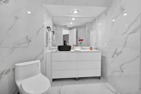 Купить кондоминиум в Авентура, Флорида 3 спальни, 229.47м2, № 2243943 - фото 8