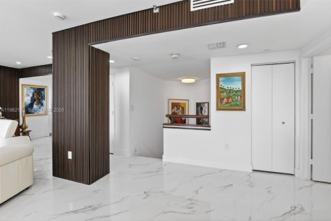Купить кондоминиум в Авентура, Флорида 3 спальни, 229.47м2, № 2243943 - фото 13