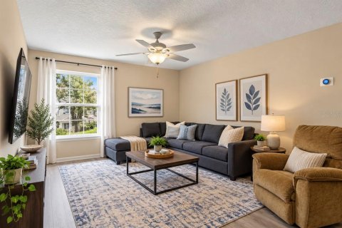 Casa en venta en Clermont, Florida, 5 dormitorios, 261.98 m2 № 2386748 - foto 4