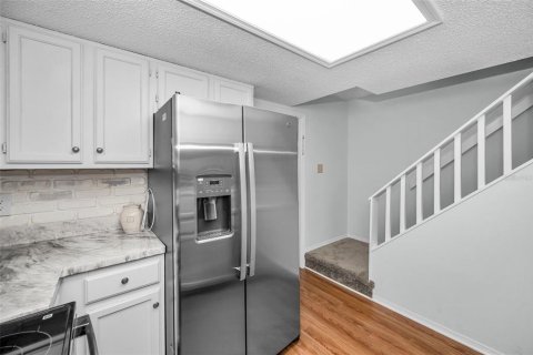 Touwnhouse à vendre à Palm Harbor, Floride: 2 chambres, 82.31 m2 № 1899511 - photo 20