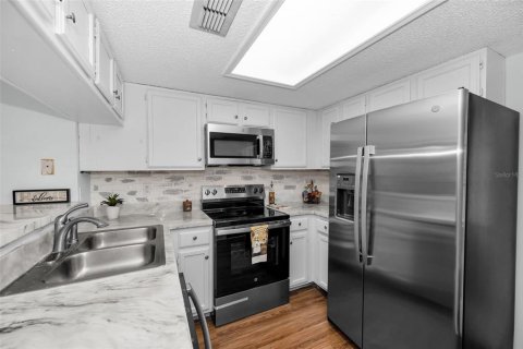 Touwnhouse à vendre à Palm Harbor, Floride: 2 chambres, 82.31 m2 № 1899511 - photo 16
