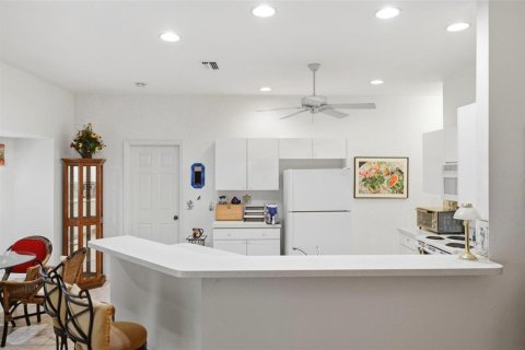 Villa ou maison à vendre à Port Charlotte, Floride: 2 chambres, 126.72 m2 № 2428933 - photo 12