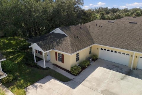 Villa ou maison à vendre à Port Charlotte, Floride: 2 chambres, 126.72 m2 № 2428933 - photo 4