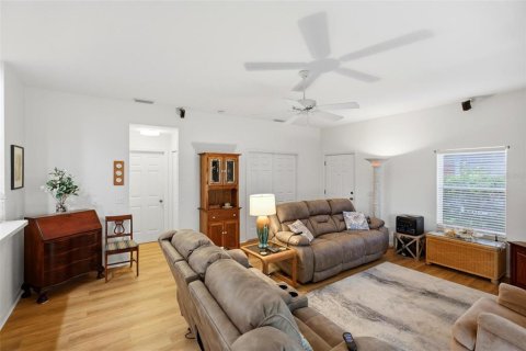 Villa ou maison à vendre à Port Charlotte, Floride: 2 chambres, 126.72 m2 № 2428933 - photo 8
