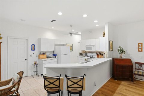 Villa ou maison à vendre à Port Charlotte, Floride: 2 chambres, 126.72 m2 № 2428933 - photo 11