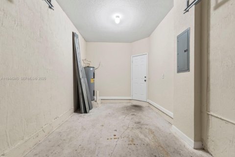 Adosado en venta en Homestead, Florida, 4 dormitorios, 172.05 m2 № 2000681 - foto 16