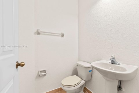 Adosado en venta en Homestead, Florida, 4 dormitorios, 172.05 m2 № 2000681 - foto 9