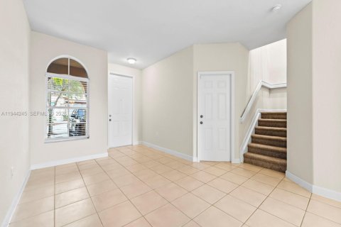 Adosado en venta en Homestead, Florida, 4 dormitorios, 172.05 m2 № 2000681 - foto 6