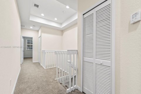Adosado en venta en Homestead, Florida, 4 dormitorios, 172.05 m2 № 2000681 - foto 17