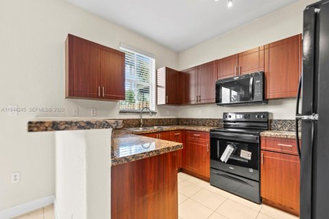 Adosado en venta en Homestead, Florida, 4 dormitorios, 172.05 m2 № 2000681 - foto 14