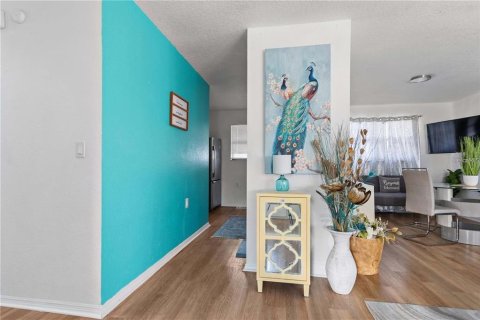 House in Bradenton, Florida 2 bedrooms, 80.27 sq.m. № 2259170 - photo 3