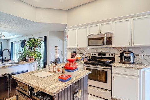 Casa en venta en Spring Hill, Florida, 3 dormitorios, 194.82 m2 № 1805535 - foto 10