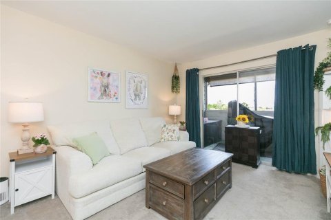 Condominio en venta en Saint Petersburg, Florida, 1 dormitorio, 48.77 m2 № 2216023 - foto 5
