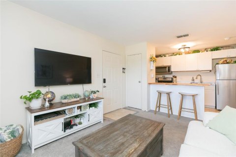 Condominio en venta en Saint Petersburg, Florida, 1 dormitorio, 48.77 m2 № 2216023 - foto 3