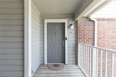 Condominio en venta en Saint Petersburg, Florida, 1 dormitorio, 48.77 m2 № 2216023 - foto 2