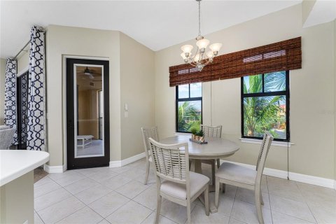 Copropriété à vendre à Punta Gorda, Floride: 2 chambres, 137.96 m2 № 1879470 - photo 6
