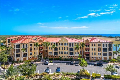 Copropriété à vendre à Punta Gorda, Floride: 2 chambres, 137.96 m2 № 1879470 - photo 2