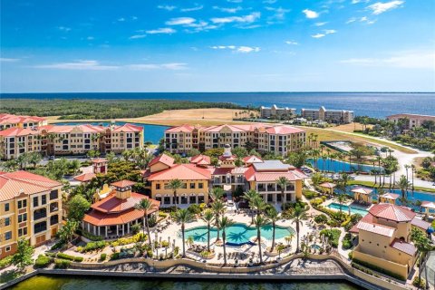 Copropriété à vendre à Punta Gorda, Floride: 2 chambres, 137.96 m2 № 1879470 - photo 29