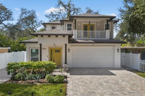 Villa ou maison à Tampa, Floride 4 chambres, 249.91 m2 № 2348030