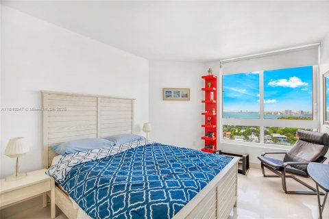 Copropriété à louer à Miami Beach, Floride: 2 chambres, 122.82 m2 № 1850587 - photo 17