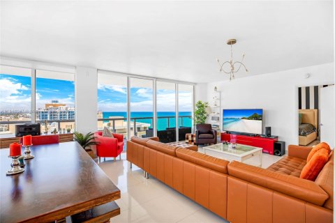 Copropriété à louer à Miami Beach, Floride: 2 chambres, 122.82 m2 № 1850587 - photo 4